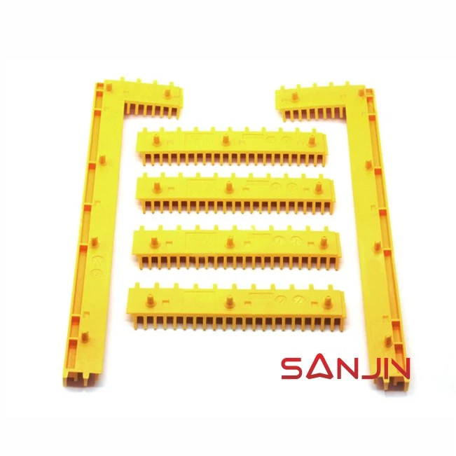 SJEC escalator step yellow frame